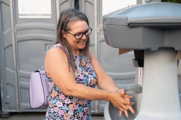 Affordable portable toilet rental in Bay City, MI